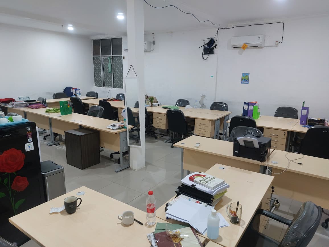 Ruang Dosen – Area Kerja