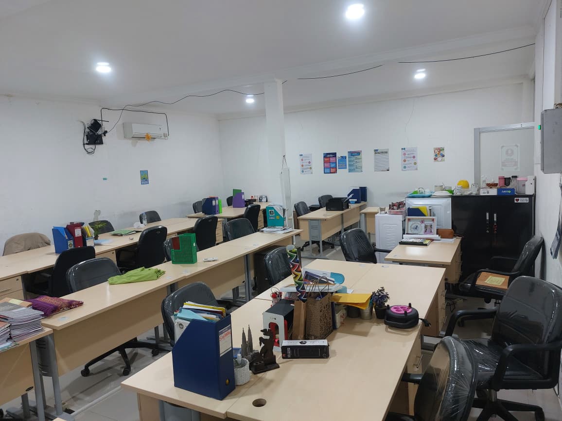 Ruang Dosen – Fasilitas